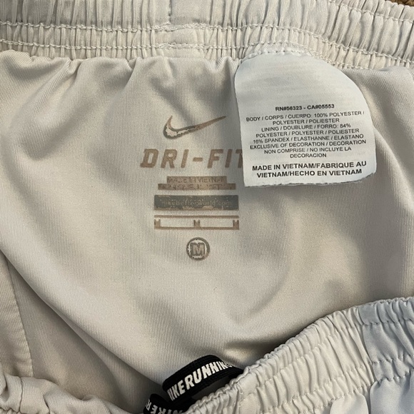 Nike Running Dri-Fit Shorts with Compression Lining - Picture 4 of 5